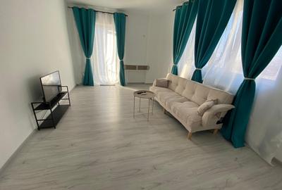 DE INCHIRIAT! Apartament 2 camere decomandat 60 mp , Sector 4 - 15