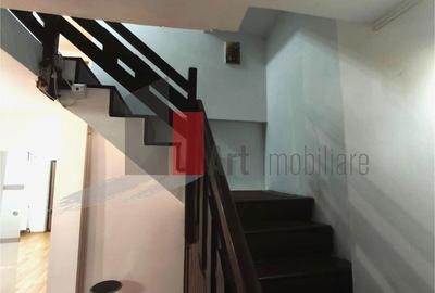 Casă cu 4 camere cu Canalizare în Giulești - 20