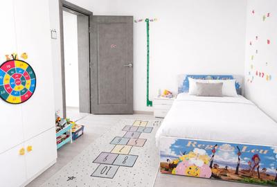 Apartament cu 3 camere decomandat în Central - 2