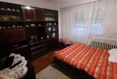 Apartament cu 3 camere în Cetate - 8