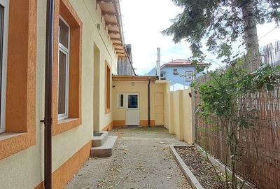 Tineretului, Dimitrie Cantemir, casa 2 camere, curte, 350 m de metrou - 2