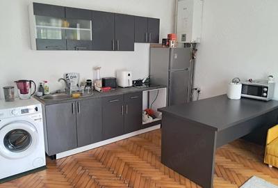 Apartament cu 3 camere decomandat în Elisabetin - 2