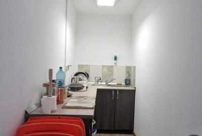 Spațiu comercial, de 40 mp, în Militari - 2