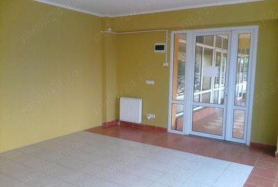 Spațiu comercial, de 92 mp, în Central
