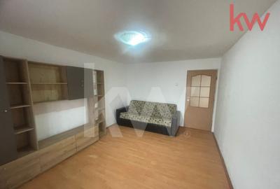 Apartament Decomandat 3 Camere, 1 Mai, Ion Oblemenco - 8