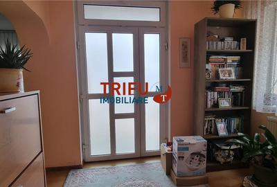 Casa de vanzare in Partos pretabila pt 2 familii - 16