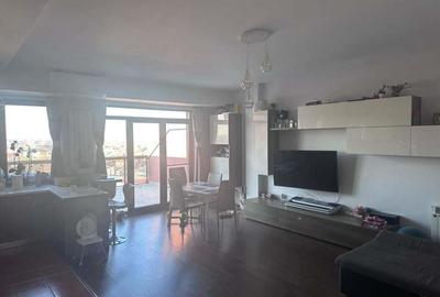Penthouse in oras cu view de 5 stele - 5