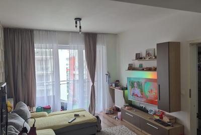 Apartament cu 2 camere decomandat în Tractorul - 4