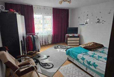 Apartament cu 3 camere decomandat în Central - 4