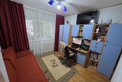Apartament cu 2 camere decomandat în Central - 3