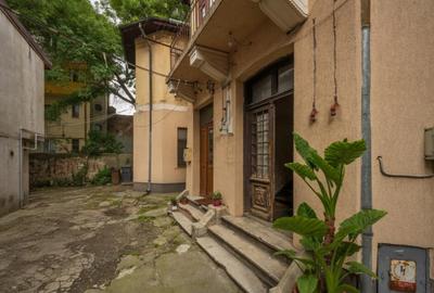 CAROL 11 IUNIE, APARTAMENT 4 CAMERE IN VILA, 120 MP, ETA - 2