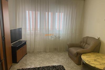 Apartament 4 camere , zona centrala -2 Stejari , decomandat - 3