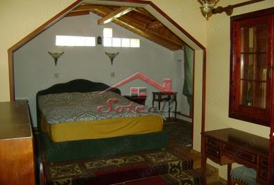 Casă cu Teren 1746 Mp în Cornu