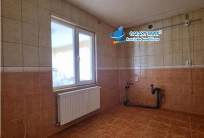 Casă individuală cu 6 camere cu Teren 230 Mp în Central - 19