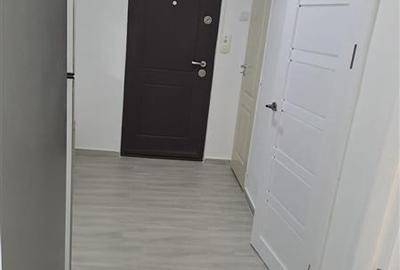 Apartament cu 3 camere semidecomandat, mobilat în Sebastian - 14