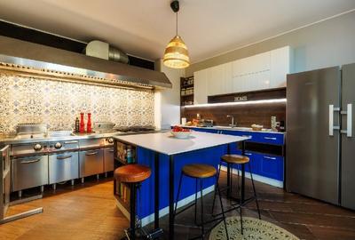 Vând casa P+2 cu gradina in cartierul Santa maria bay - 5
