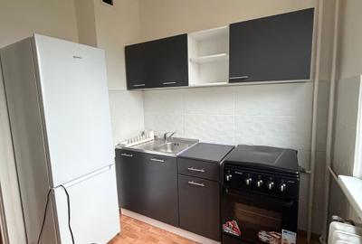Apartament cu 3 camere decomandat în Central - 7