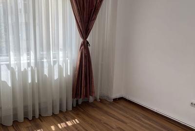 Apartament cu 3 camere nedecomandat în Trivale - 8