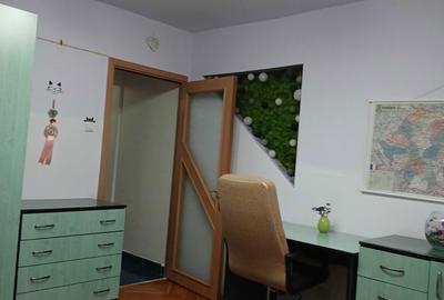 Apartament cu 3 camere decomandat în Tudor - 15
