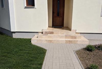 Casă cu 1 camere cu Teren 260 Mp în Central - 1