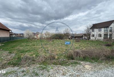 Teren de 2210 mp, în Central - 2