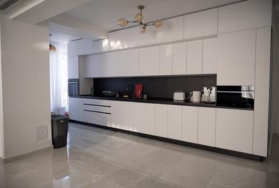 Palladian Condominium 5*; mobilat/utilat; 4 camere LUX Aron Cotrus 61,proprietar Palladian Condominium 5*; mobilat/utilat; 4 camere LUX Aron Cotrus 61,proprietar - 4