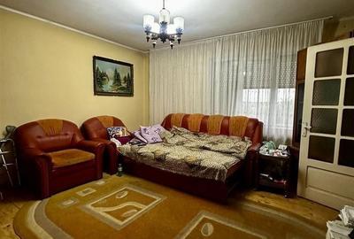 Casă cu 4 camere cu Teren 700 Mp în Sânmartin