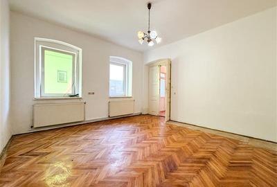 Apartament cu 2 camere decomandat în Central - 1