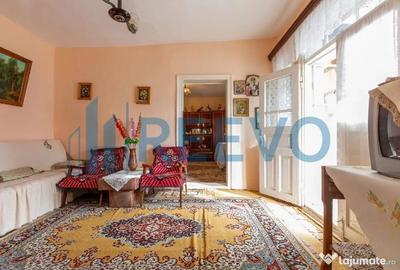 Casă cu 5 camere cu Teren 3365 Mp în Conțești - 12