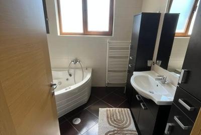 Apartament cu 4 camere în Nordului - 18