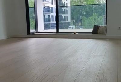 Apartament cu 2 camere decomandat în Aviației