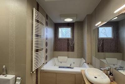 Apartament cu 3 camere în Central - 6