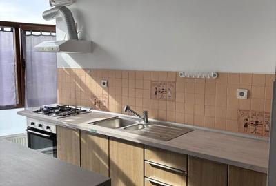 Apartament cu 2 camere decomandat în Central - 2