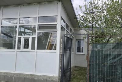 Spațiu comercial, de 115 mp, în Periferie