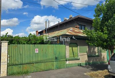 Casă individuală cu 5 camere cu Canalizare în Ultracentral - 1