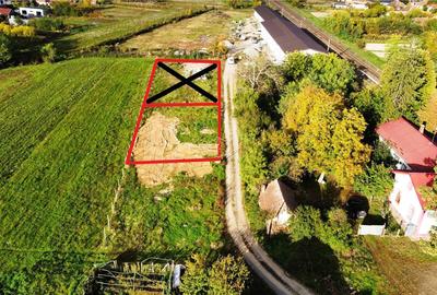 Teren Construcții intravilan de 657 mp, în Nord - 7