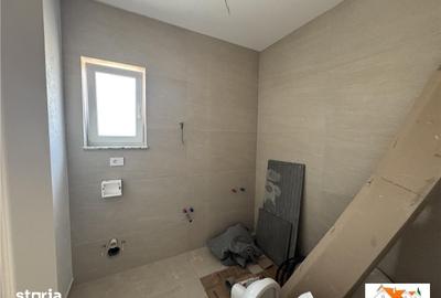 Casă cu 4 camere cu Teren 375 Mp în Cetate - 15