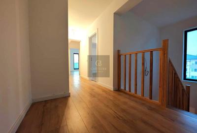 Penthouse cu 3 camere decomandat în Ozana - 9