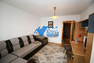 Str. 1848, 3 camere, decomandat, 70MP - 2