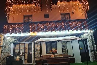 Resedinta speciala, in inima statiunii Poiana Brasov, cu terasa si locuri de par - 25