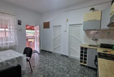 Casa solida parter si etaj zona semicentrala cu acces auto 159000 Euro - 7