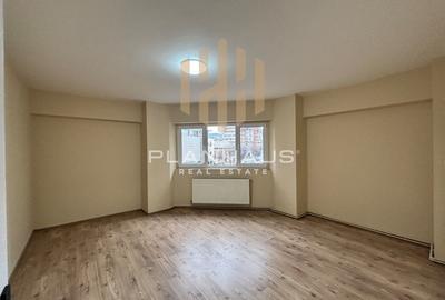 Apartament cu 2 camere semidecomandat în Traian - 1
