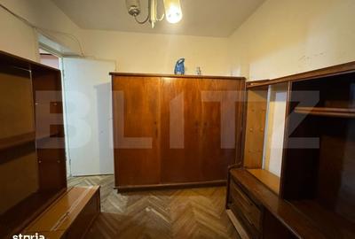 Apartament cu 3 camere decomandat în Deve
