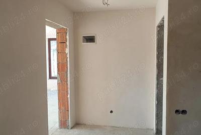 Casă cu 5 camere în Câmpinița - 11