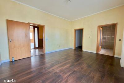 Apartament cu 4 camere în Central - 19