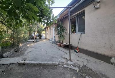 Vand casa langa B-dul Laminorului Vand casa langa B-dul Laminorului - 2