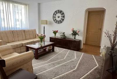 Apartament cu 2 camere de vanzare, Bd. Independentei