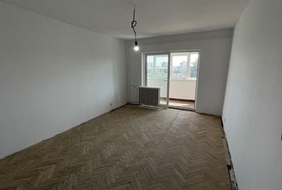 PIATA SUD decomandat cu 3 camere -balcon mare - 8