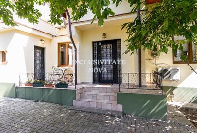 Casă individuală cu 9 camere cu Canalizare în Giulești - 11