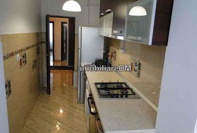 Apartament cu 2 camere decomandat în Bd. Independenței - 4